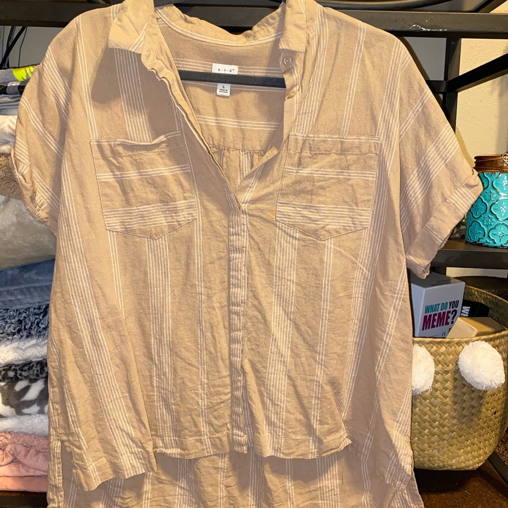 Short sleeve button down shirt, never worn